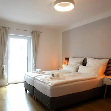 Apartment Stilvoll, Zentral, Einzigartig I Balkon I Parkplatz I Kueche