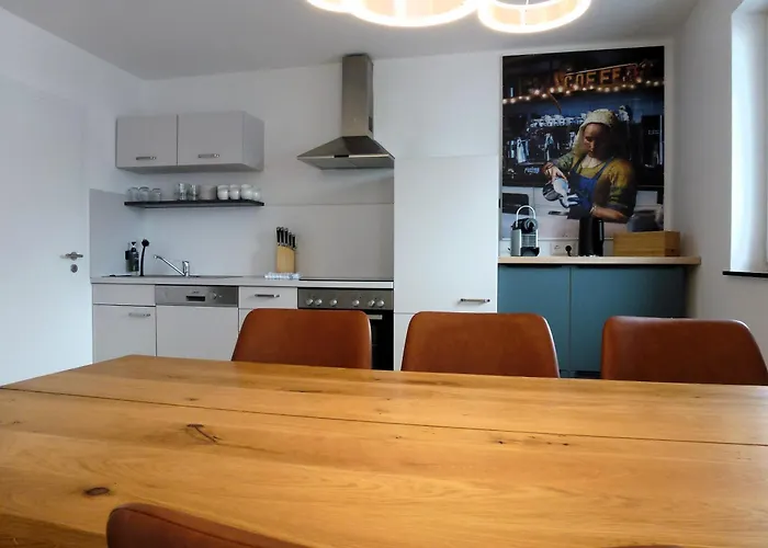 Stilvoll, Zentral, Einzigartig I Balkon I Parkplatz I Kueche